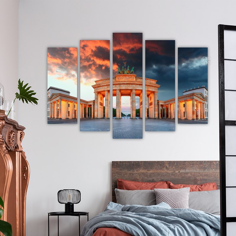 Brandenburg Gate red sunset