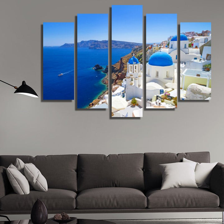 Traditional architecture in Santorini