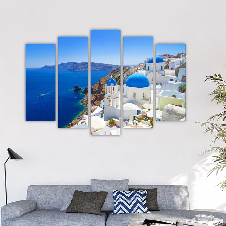 Traditional architecture in Santorini