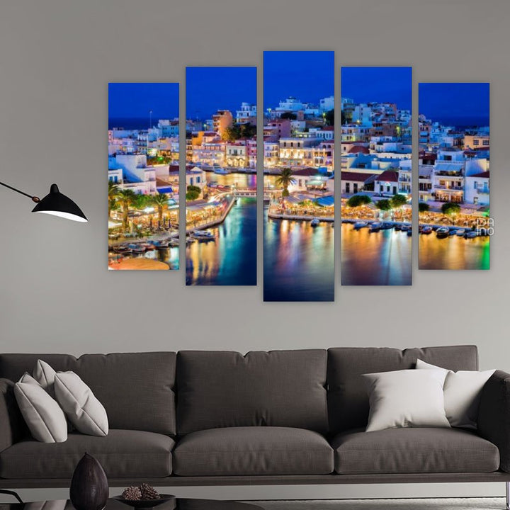 Agios Nikolaos night view