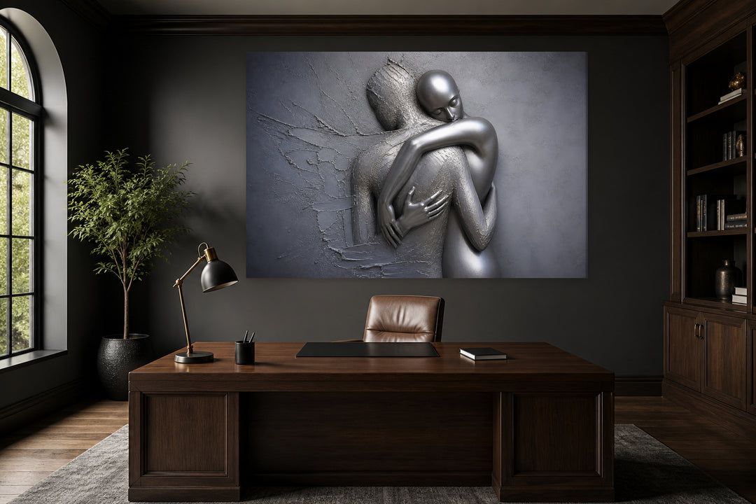 Passionate hug – interior view 1