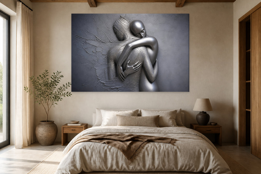 Passionate hug – interior view 2