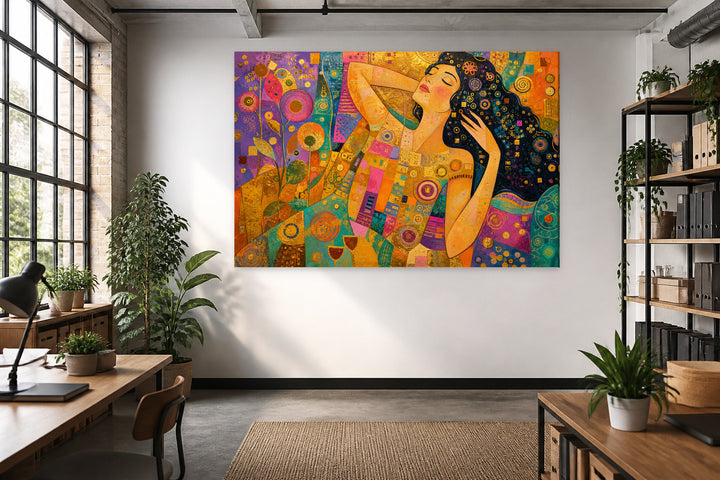 Klimt Venus – interior view 3