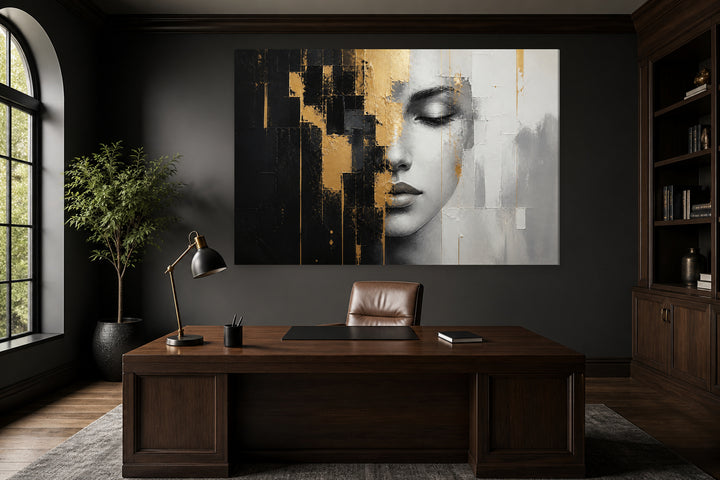 Abstract art of the face, black and gold – interior view 1