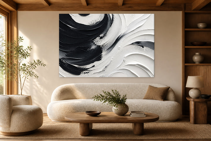 Black and white stucco – interior view 1