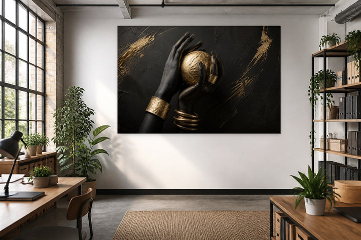 Gold Hand – interior view 3