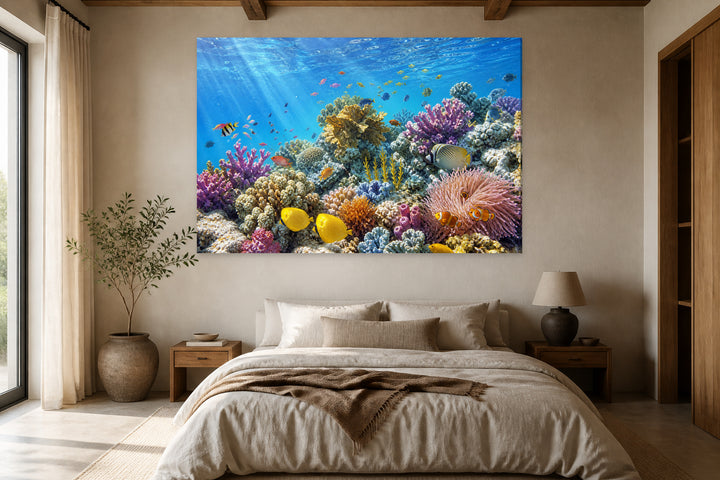 At the bottom of the sea – interior view 2