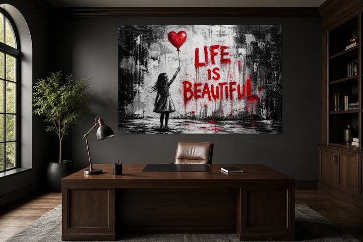 Life is Beautiful Black & White – interior view 1