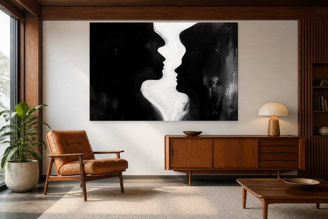 Darkness in the dark – interior view 2