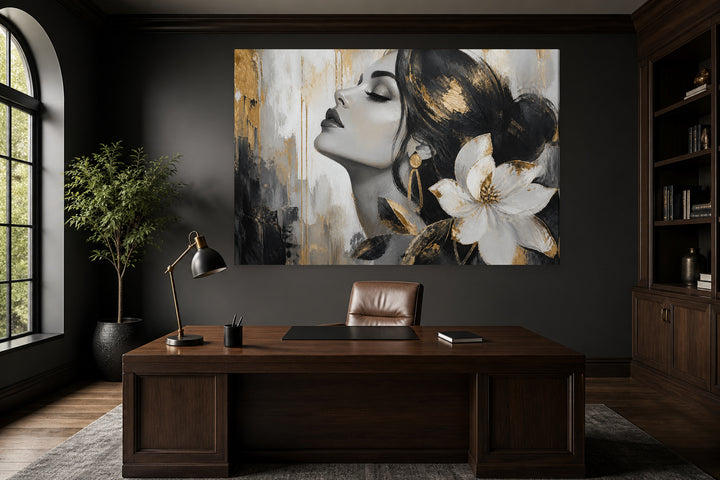 White and black floral woman – interior view 1