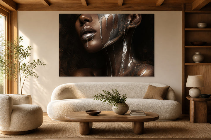 Silver Woman – interior view 1