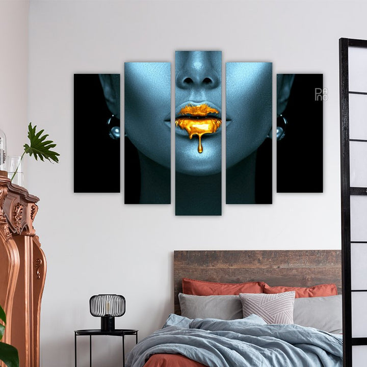Golden lips
