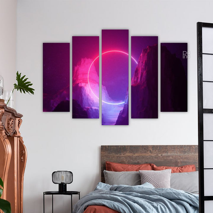 Glowing round frame