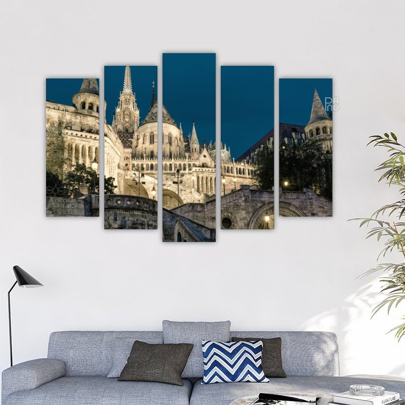 Fisherman's Bastion at night