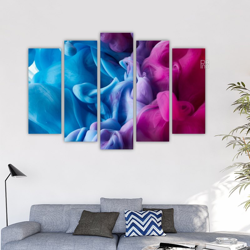 Explosion aus Blau und Lila