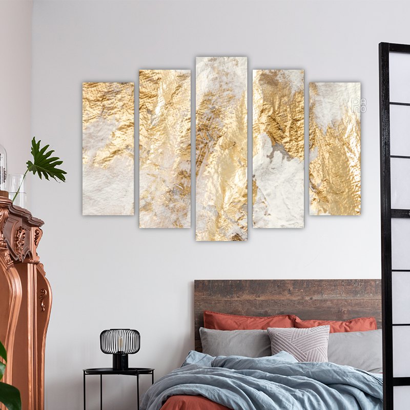 Abstraction in white and gold