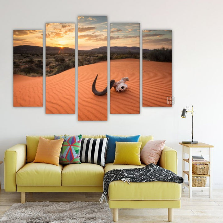 Panoramablick auf die Kalahari-Landschaft in Südafrika