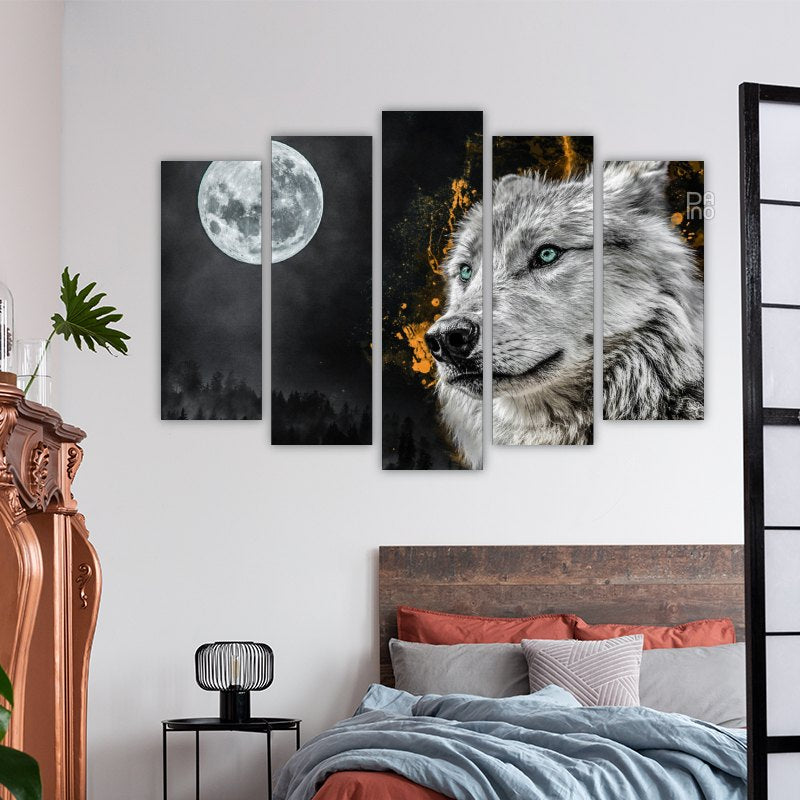 Full moon and wolf