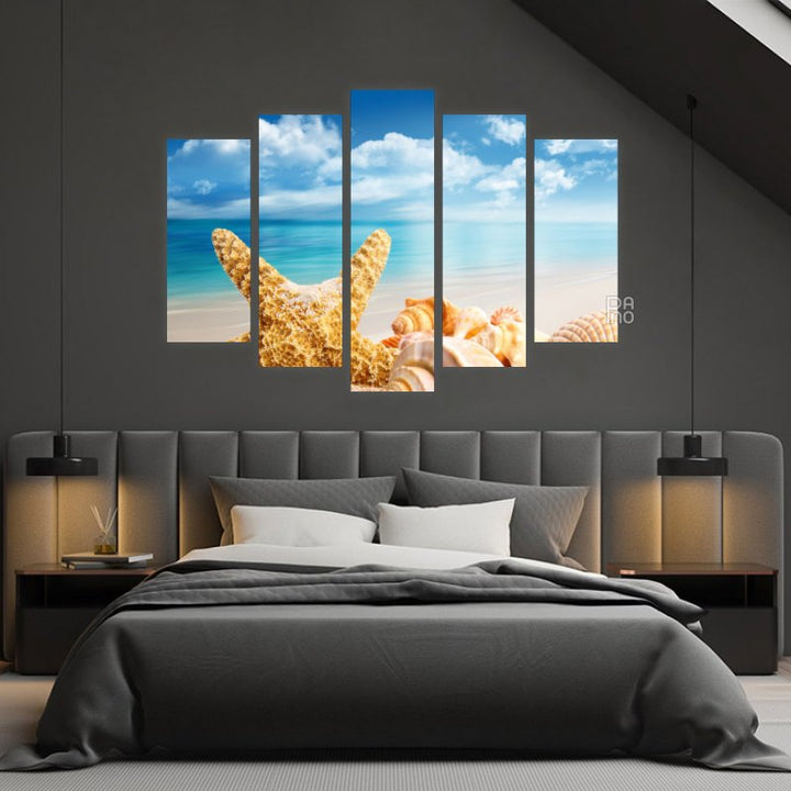 Starfish and seashells