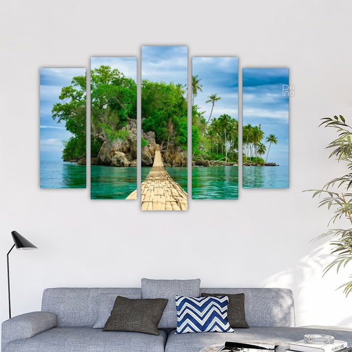 Path to a palm island