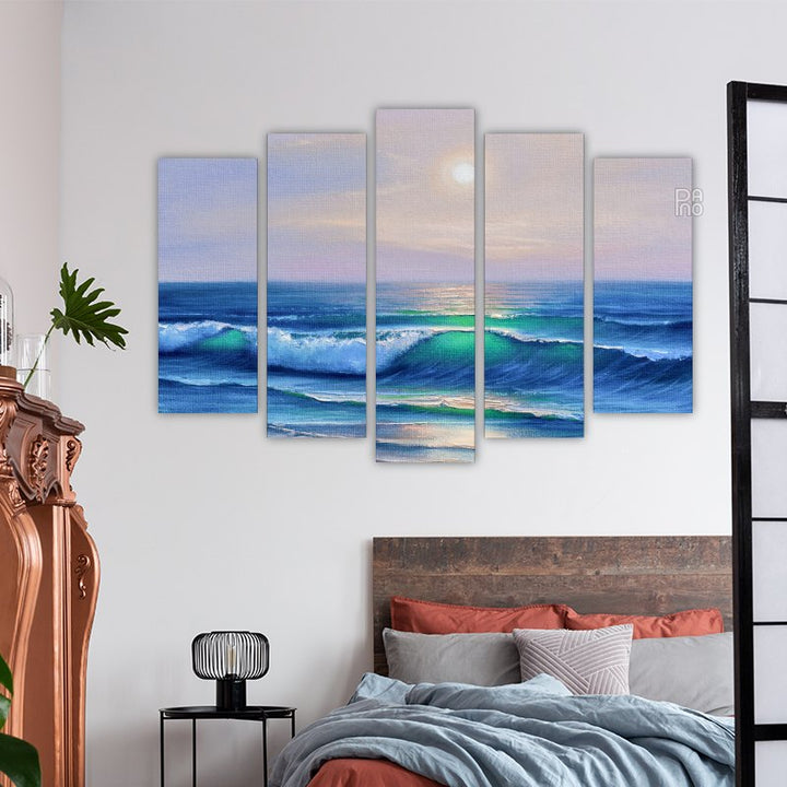 Oil painting of the sea
