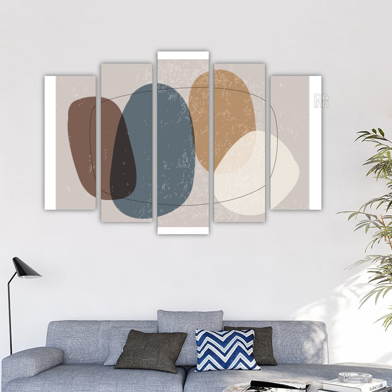 Composition with abstract organic shapes