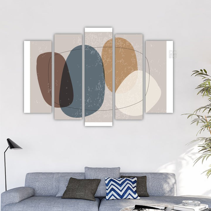 Composition with abstract organic shapes