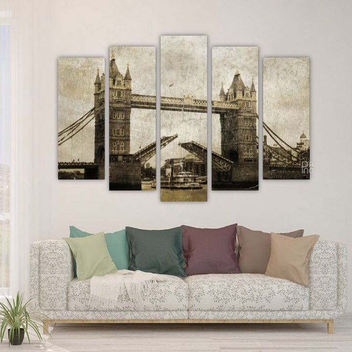 Vintage bridge