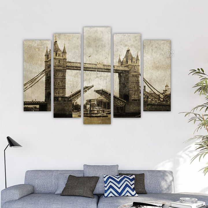 Vintage bridge