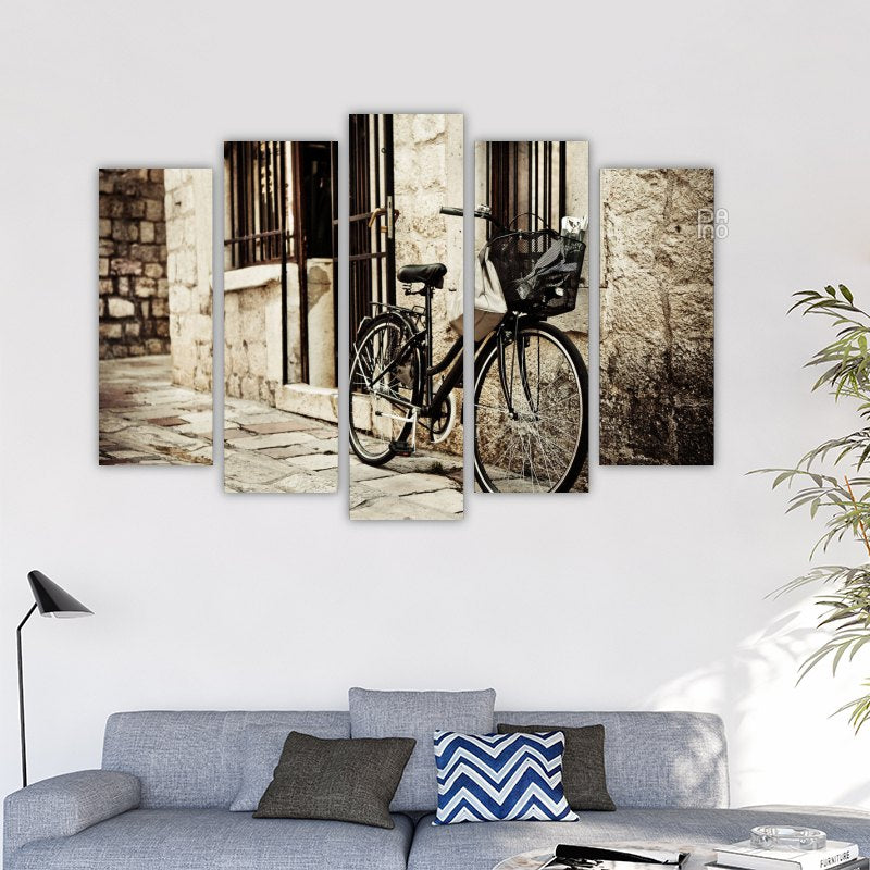 Bicycle on a cobblestone street