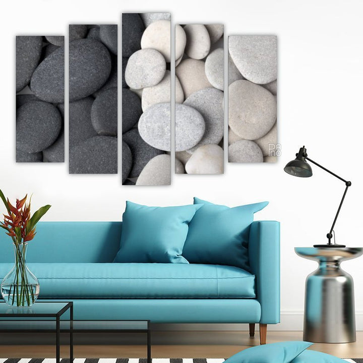 Black and White Stones