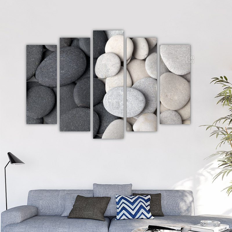 Black and White Stones