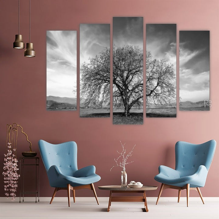 Tree in autumn