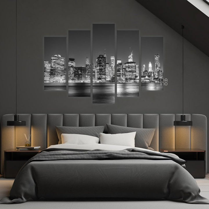 Black and white night Manhattan