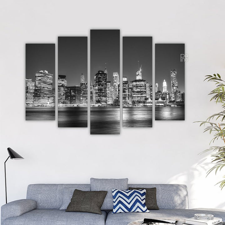 Black and white night Manhattan