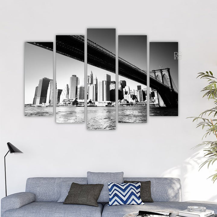 Brooklyn Bridge - New York