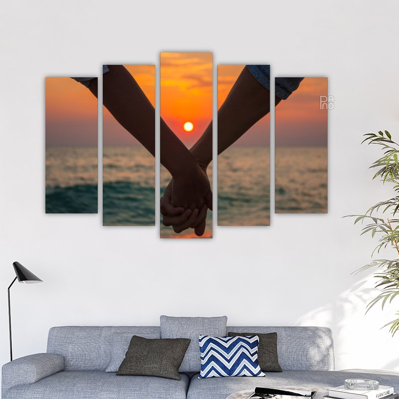 Paar bei Sonnenuntergang