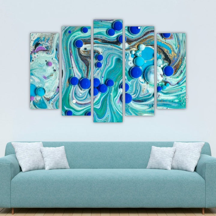 Blaue Acrylblasen