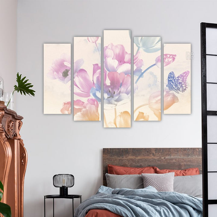 Decorațiune florală în culori pastel