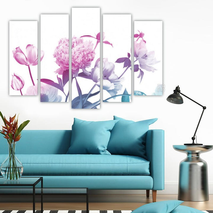 Vintage blooming flowers