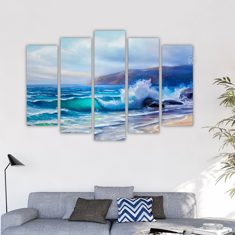 Crashing wave