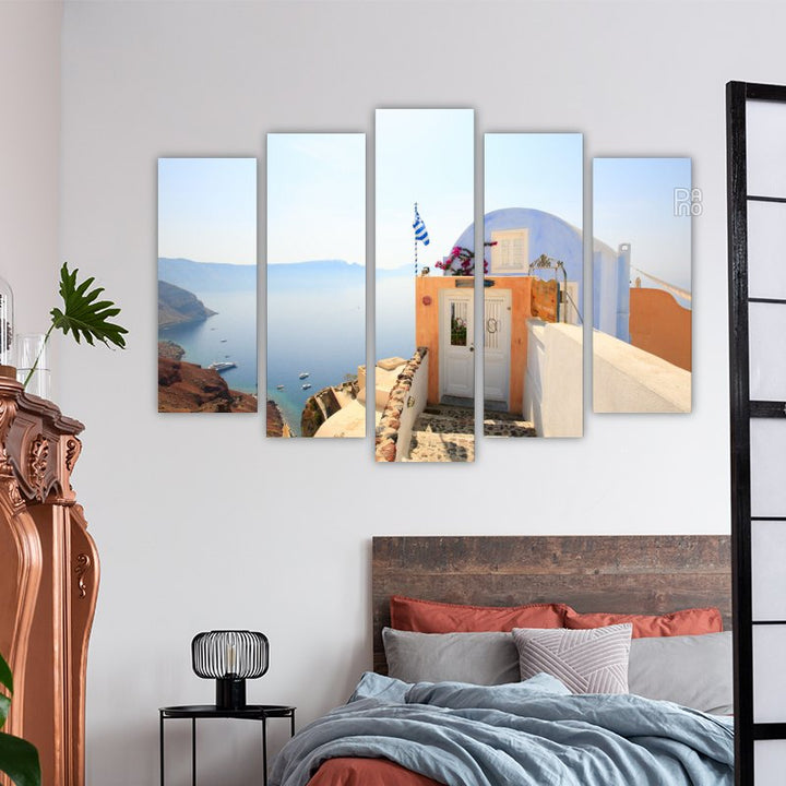 Small House with Sea View