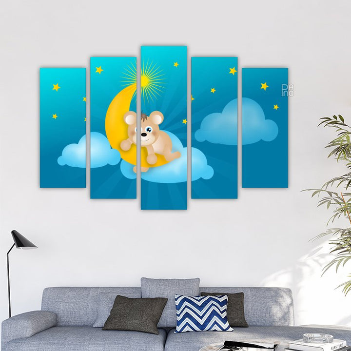 Bär auf dem Mond