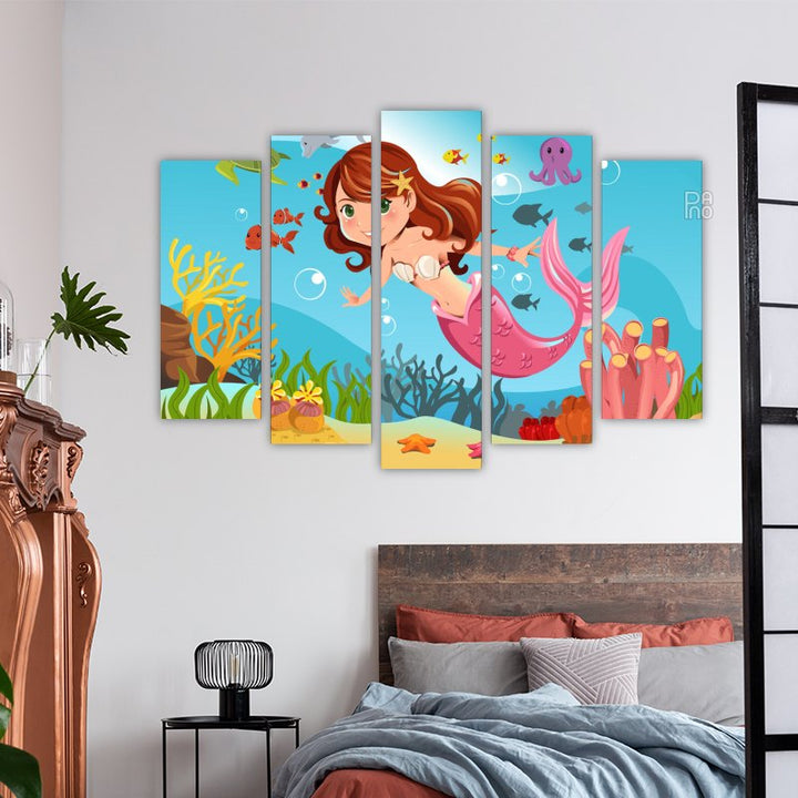 Sirena în ocean