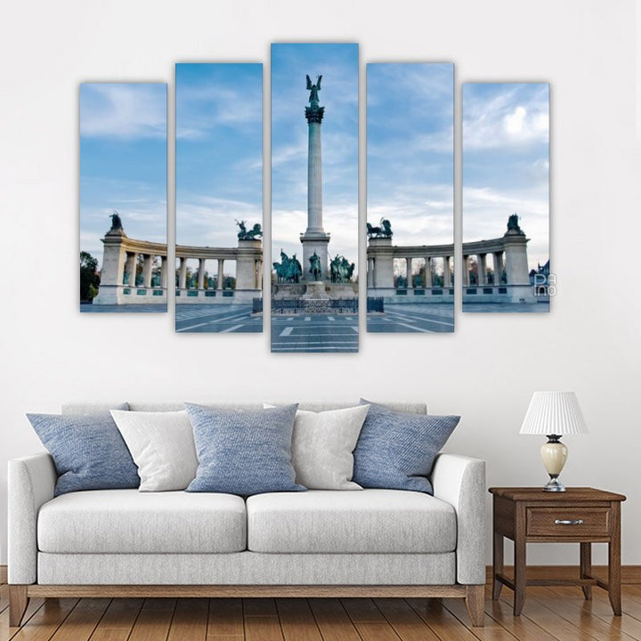 Heroes' Square, Budapest