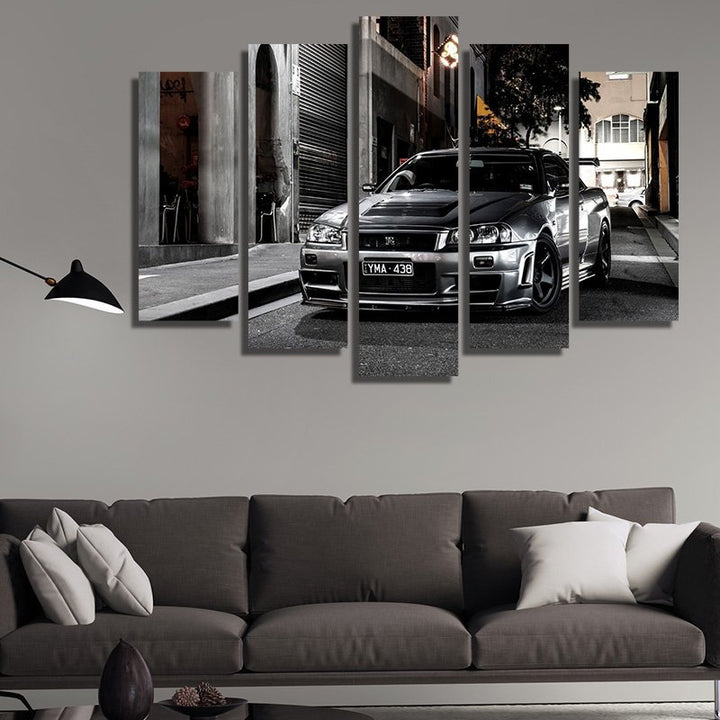 Nissan Skyline Gray