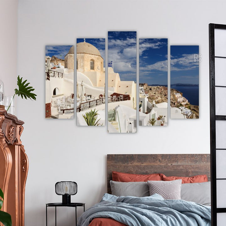 Oia Before Sunset in Santorini