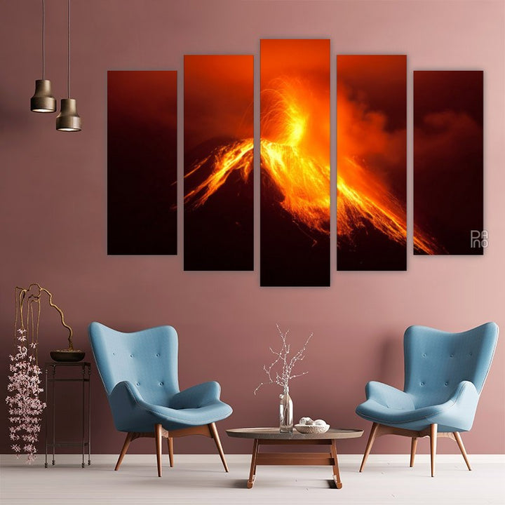 Vulkaneruption bei Nacht