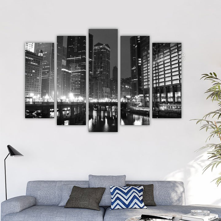 Chicago in the evening, black and white