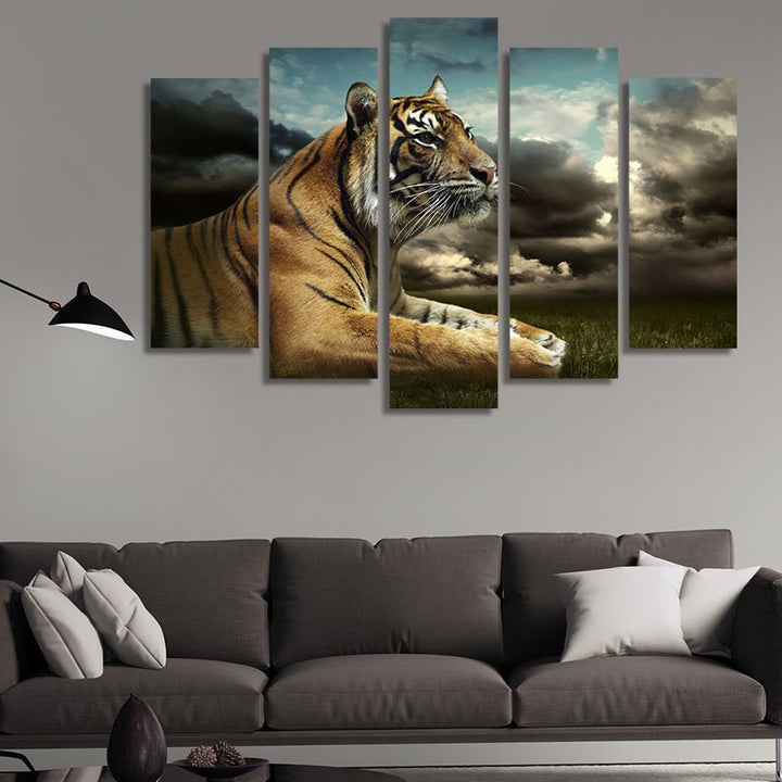 Stalking Tiger